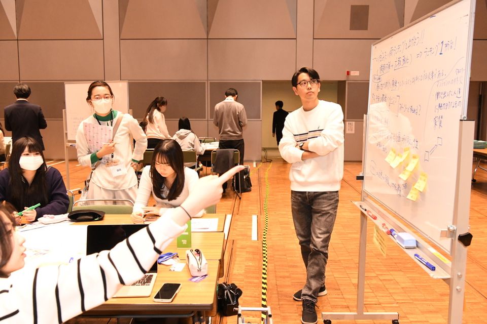運営メンバーによる進行