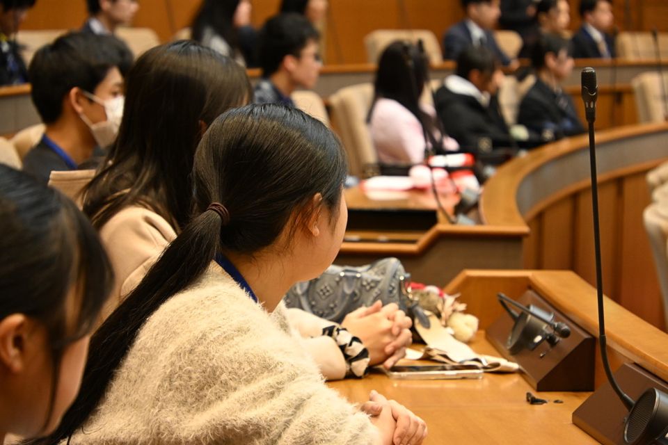 議場の傍聴席