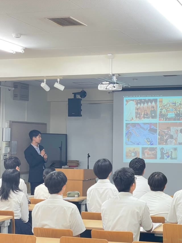 愛知県・東海樟風高校にて講演 写真8