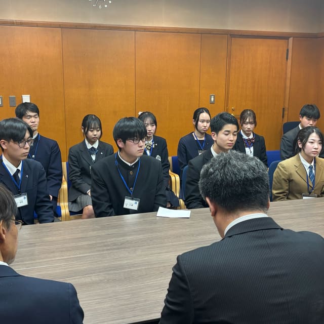 モギ区長選2026最優秀チーム 足立区長表敬訪問 写真3